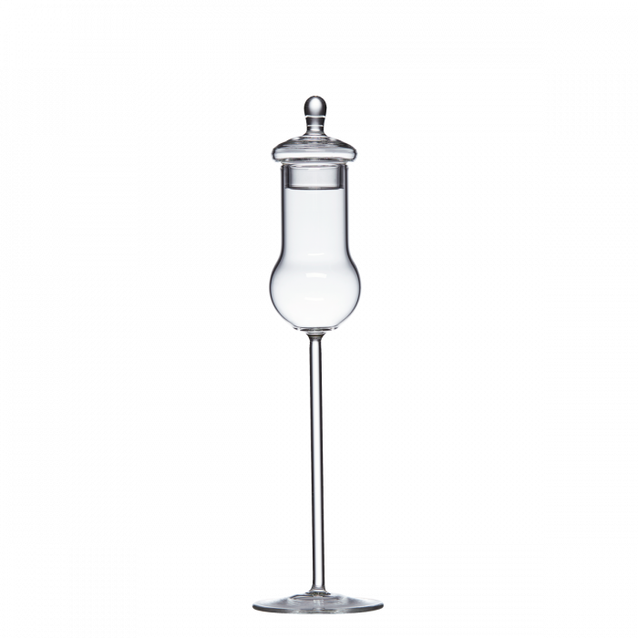 Mundgeblasener Schnapskelch mit Deckel